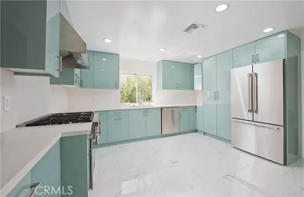 Encino (los Angeles), CA 91316,5333 Zelzah Avenue #102