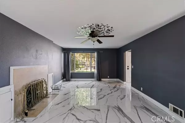 Anaheim, CA 92805,314 S Illinois