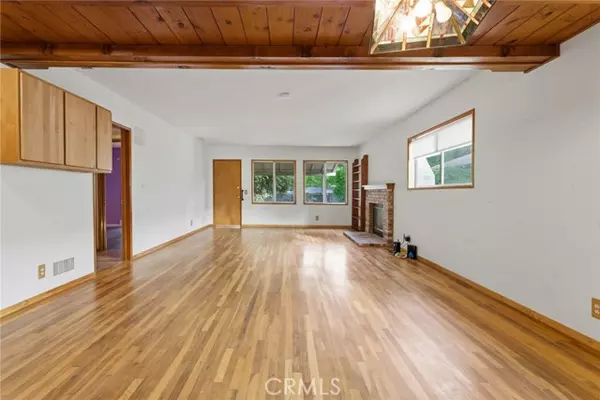 Woodland Hills (los Angeles), CA 91367,23143 Dolorosa Street