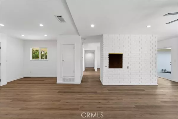 West Hills (los Angeles), CA 91304,21943 Parthenia Street