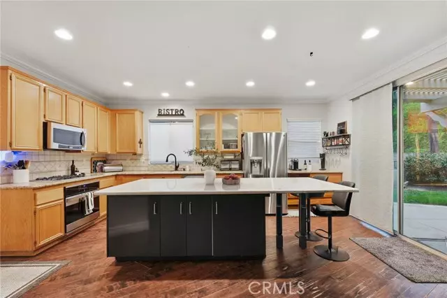 Saugus (santa Clarita), CA 91390,28649 Silverking