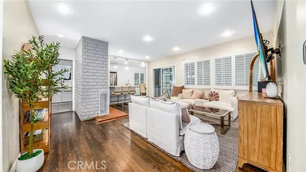 Granada Hills (los Angeles), CA 91344,15852 Index Street