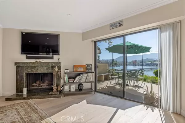 Westlake Village, CA 91361,1158 S Westlake #A