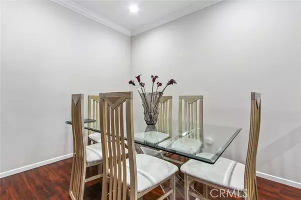 Sherman Oaks, CA 91403,4655 Natick Avenue #3