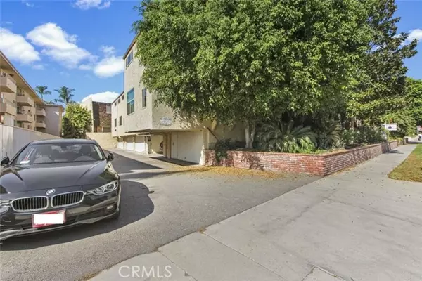 Sherman Oaks, CA 91403,4655 Natick Avenue #3