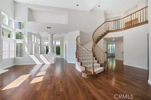 Simi Valley, CA 93065,125 Heath Meadow Place