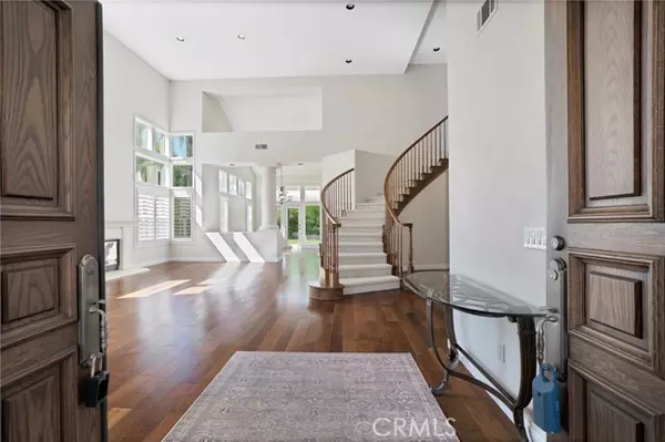 Simi Valley, CA 93065,125 Heath Meadow Place