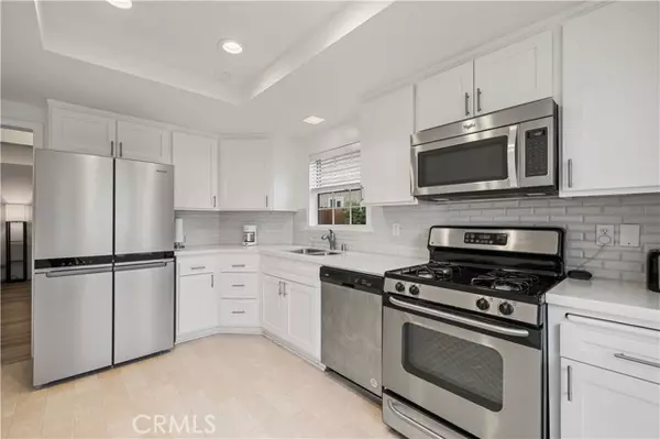 Canyon Country (santa Clarita), CA 91351,26938 Terri Drive