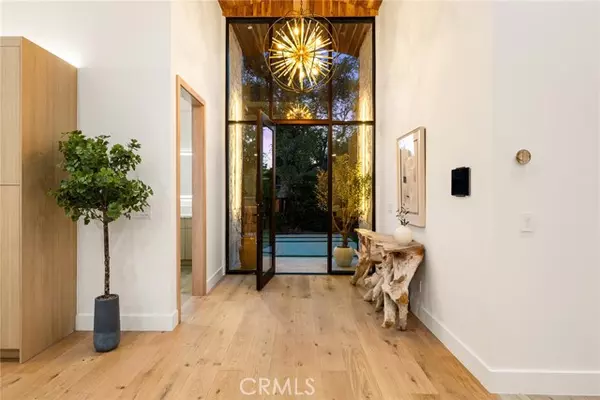 Sherman Oaks, CA 91401,5750 Stansbury Avenue