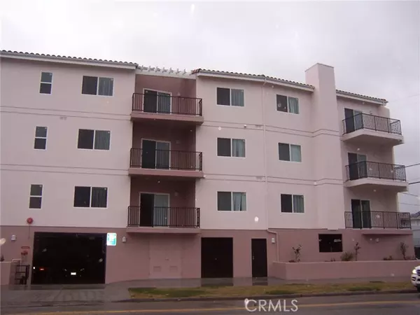 4438 Vista Del Monte Avenue #202, Sherman Oaks, CA 91403