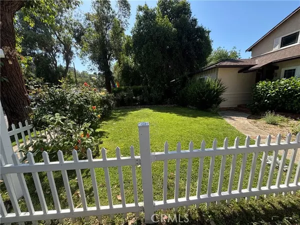 Woodland Hills (los Angeles), CA 91364,21327 De La Osa Street