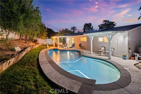 Newhall (santa Clarita), CA 91321,26219 Larkhaven Place