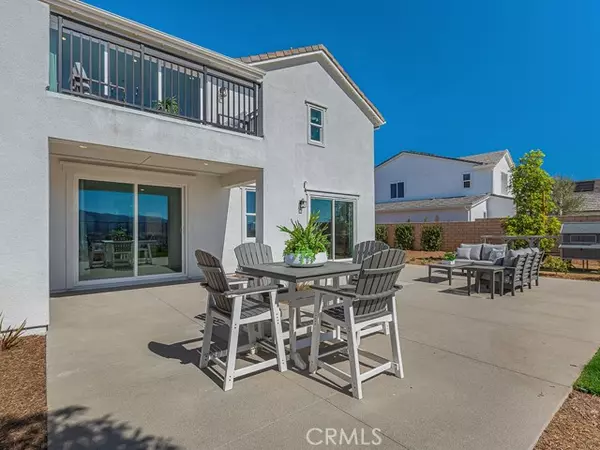 Castaic, CA 91384,28921 Saddle Circle