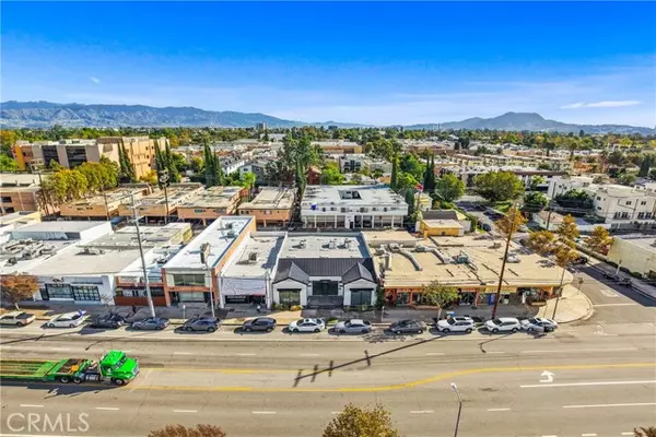 Valley Village, CA 91607,5310 Laurel Canyon