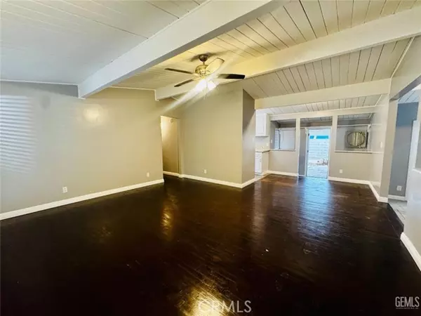 Bakersfield, CA 93309,9 Dunlap