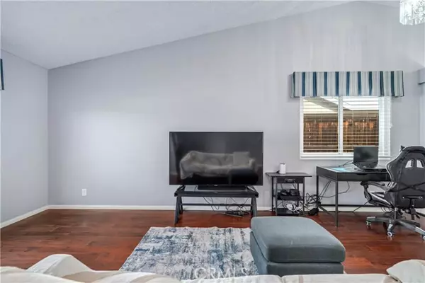 Rosamond, CA 93560,1164 Barrington