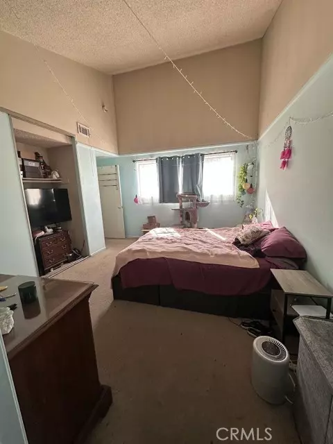 Van Nuys (los Angeles), CA 91405,15051 Sherman