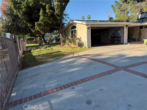 Sylmar (los Angeles), CA 91342,13016 Jamie