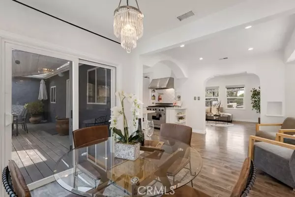 Tarzana (los Angeles), CA 91356,19419 Oxnard Street