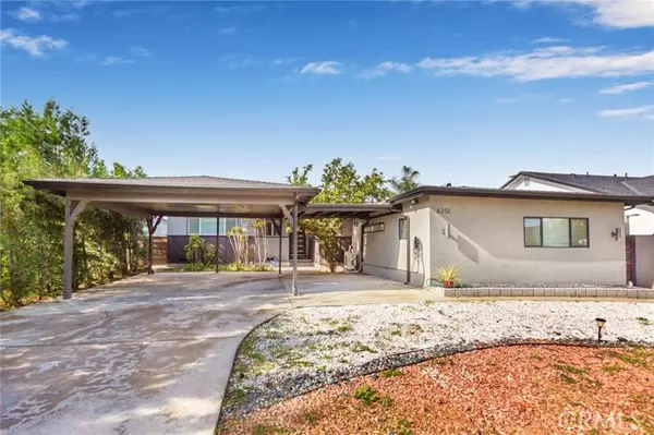 6251 Aura, Tarzana (los Angeles), CA 91335