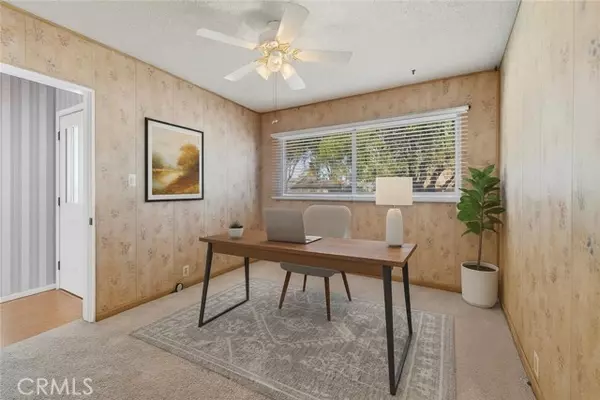 Lakewood, CA 90712,2912 Yearling Street