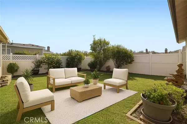 Lakewood, CA 90712,2912 Yearling Street