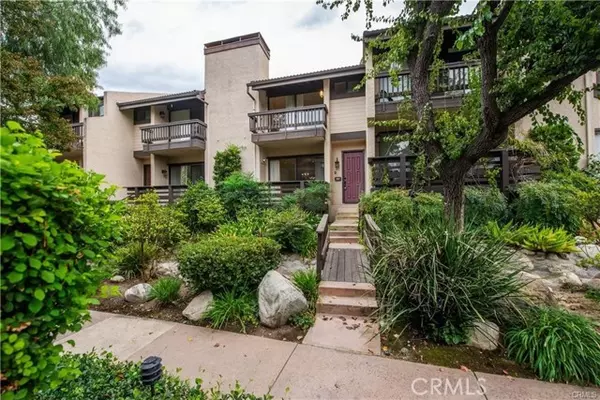 5711 Owensmouth Avenue #117, Woodland Hills (los Angeles), CA 91367