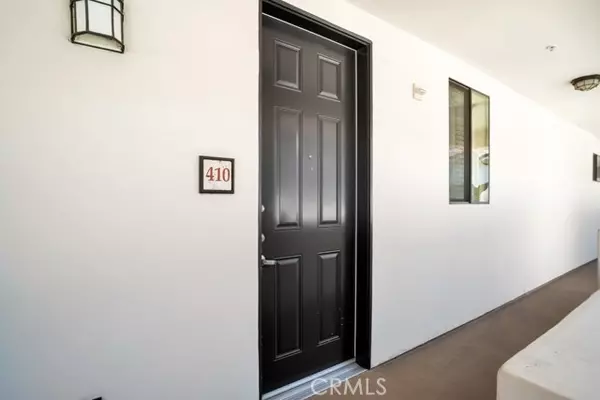 Sherman Oaks, CA 91403,4724 Kester #410