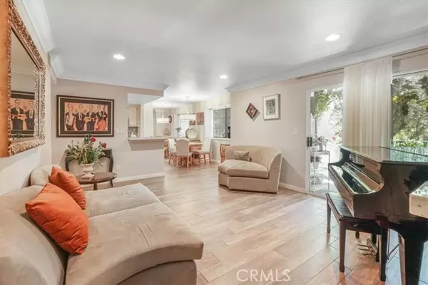 Calabasas, CA 91302,4201 Las Virgenes Road #115