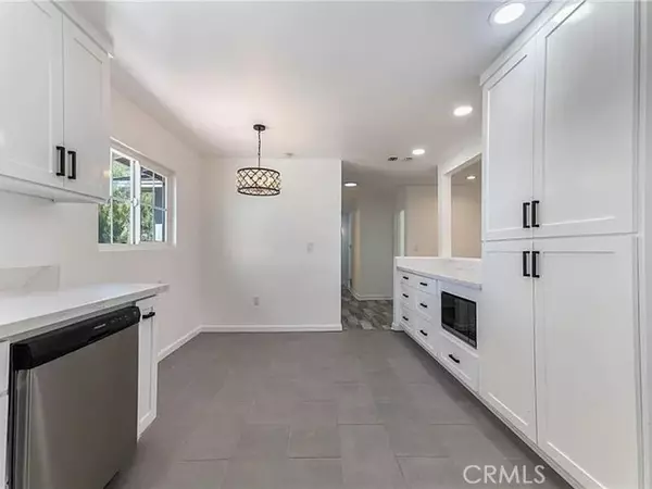 Thousand Oaks, CA 91360,636 E. Avenida De Los Arobles