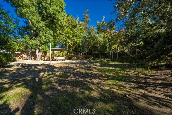 Northridge (los Angeles), CA 91324,9356 Beckford