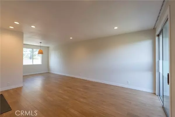 Sylmar (los Angeles), CA 91342,13901 Olive View #68