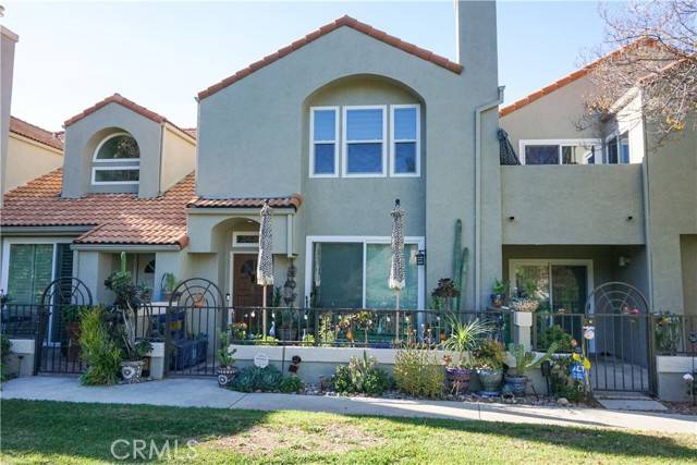 22350 Heritage Pass, Chatsworth (los Angeles), CA 91311