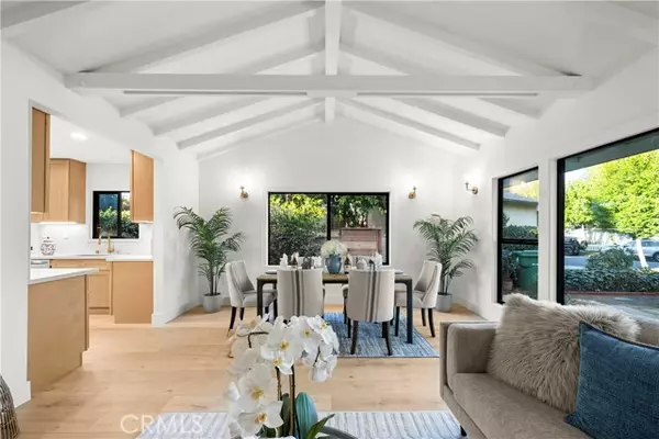 Los Angeles, CA 91401,5833 Allott Avenue