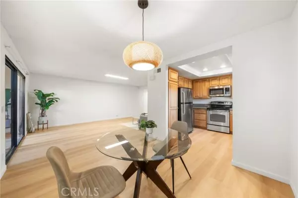 La Mirada, CA 90638,13212 La Jolla #307B