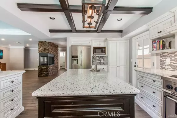 North Hills (los Angeles), CA 91343,16009 Acre Street