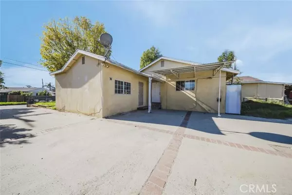 Panorama City (los Angeles), CA 91402,14305 Osborne Street