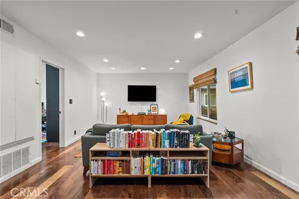 2354 Fletcher #124, Los Angeles, CA 90039