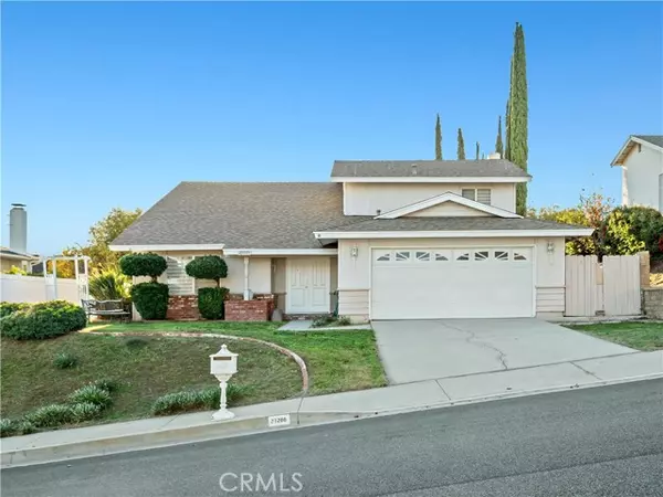 23208 Cuervo, Valencia (santa Clarita), CA 91354
