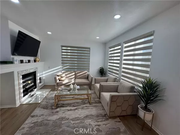 Porter Ranch (los Angeles), CA 91326,19908 Santa Rosa