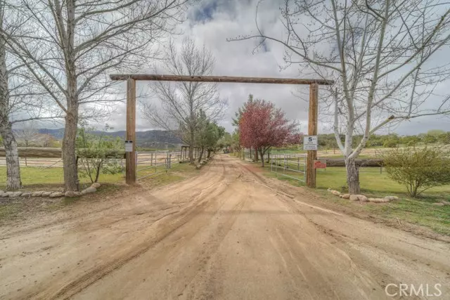 Aguanga, CA 92536,51441 Tule Peak Road