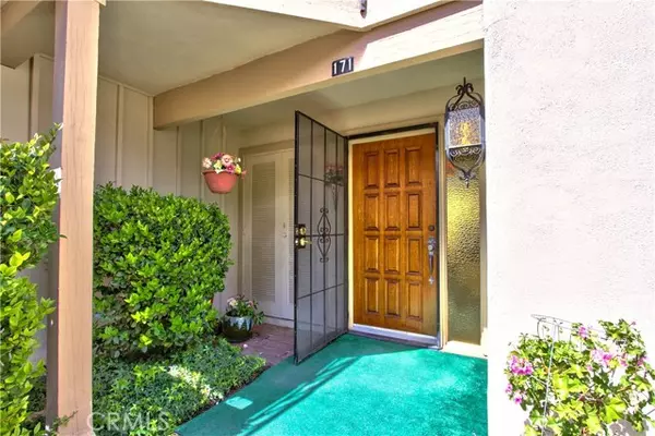 17480 Plaza Del Curtidor #171, Rancho Bernardo (san Diego), CA 92128