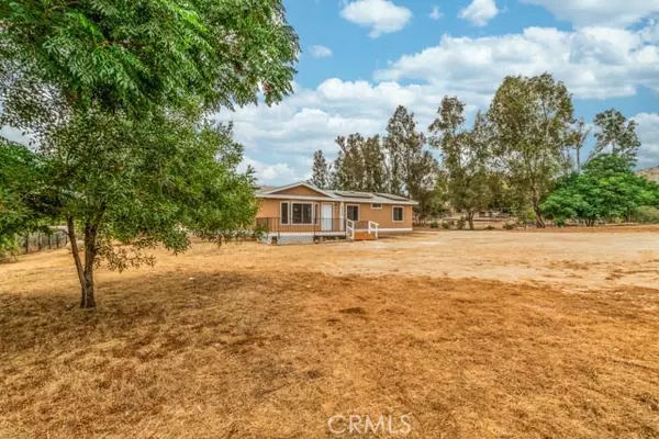 25215 Jamawag Drive, Homeland, CA 92548