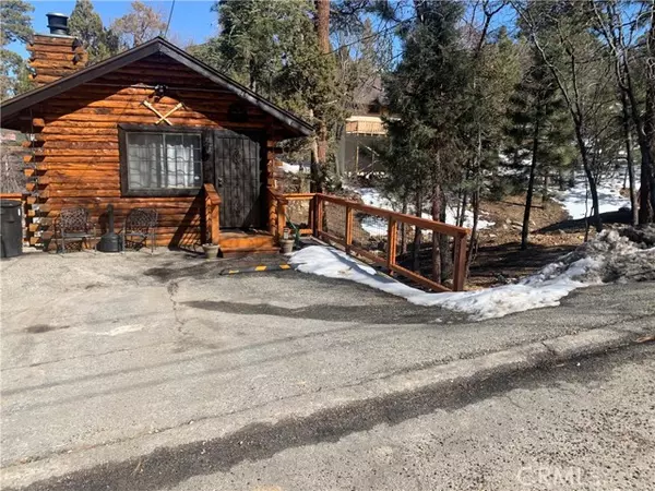 849 Highland Lane, Sugarloaf, CA 92386