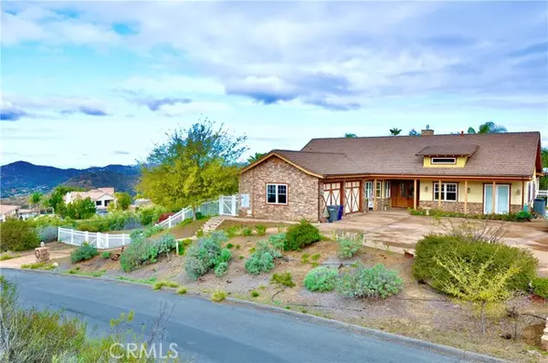 15411 Blue Crystal, Poway, CA 92064