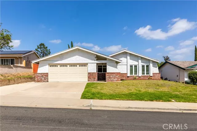 Poway, CA 92064,13444 Maryearl Lane