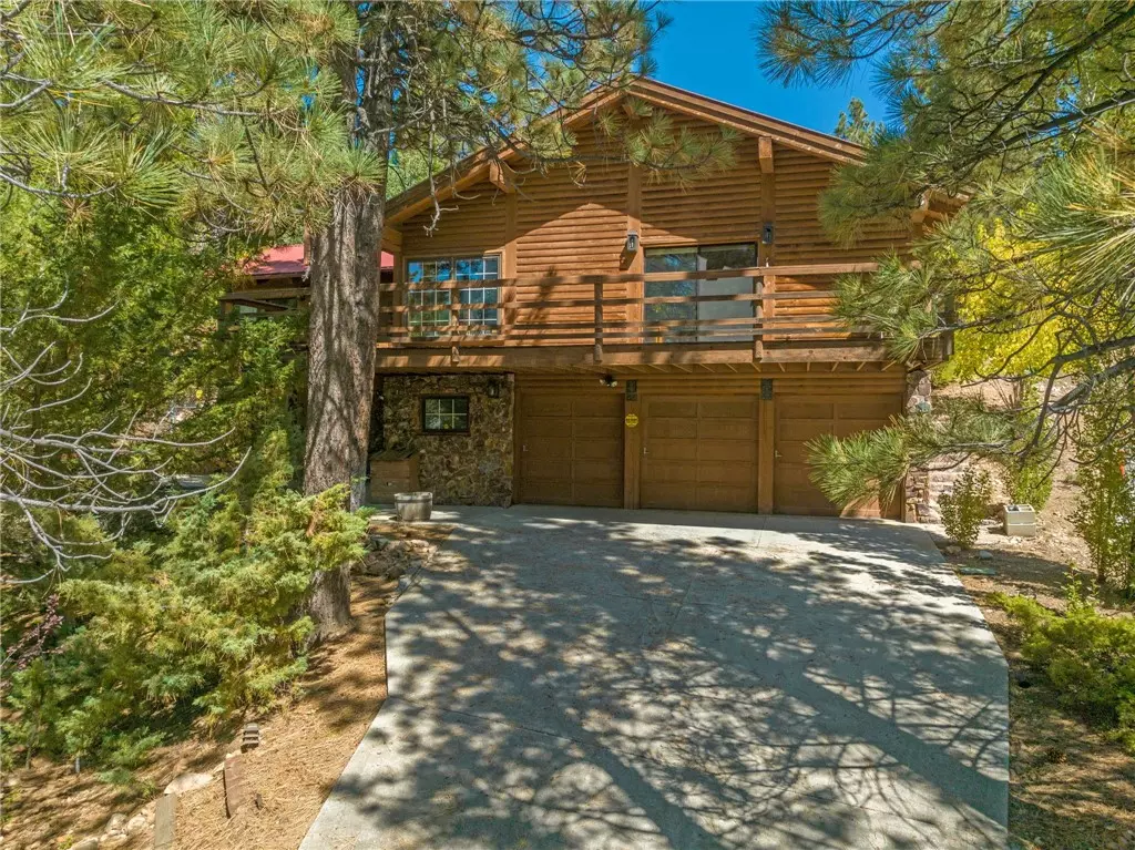 Big Bear Lake, CA 92315,39998 N Shore Drive