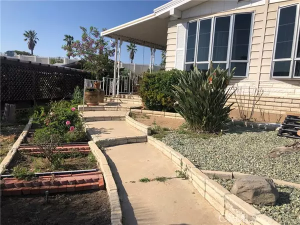 Homeland, CA 92548,26032 Seaforthia Palm Drive