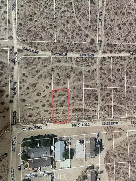 31 Hollyhock Road, Adelanto, CA 92301