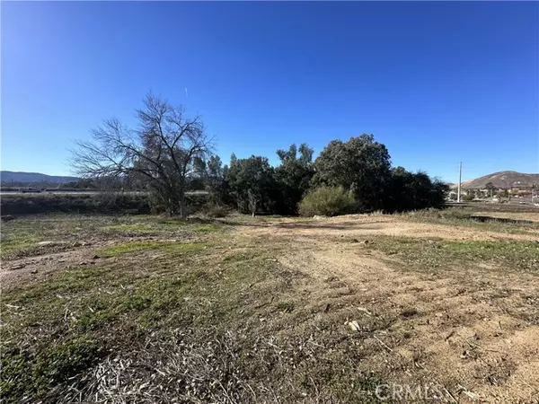 Lake Elsinore, CA 92532,0 Dexter Avenue